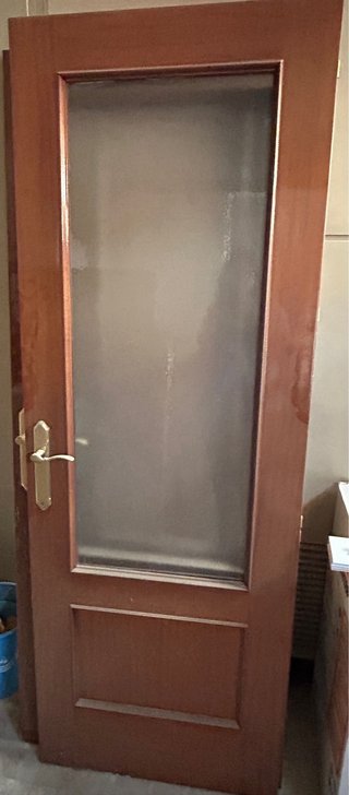 Puerta madera maciza