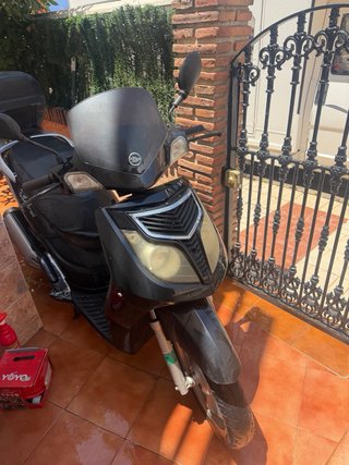 750€ ULTIMO PRECIO ¡¡URGE VENTA!! Scooter 125,