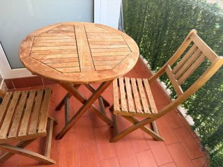 Mesa y sillas de terraza plegables