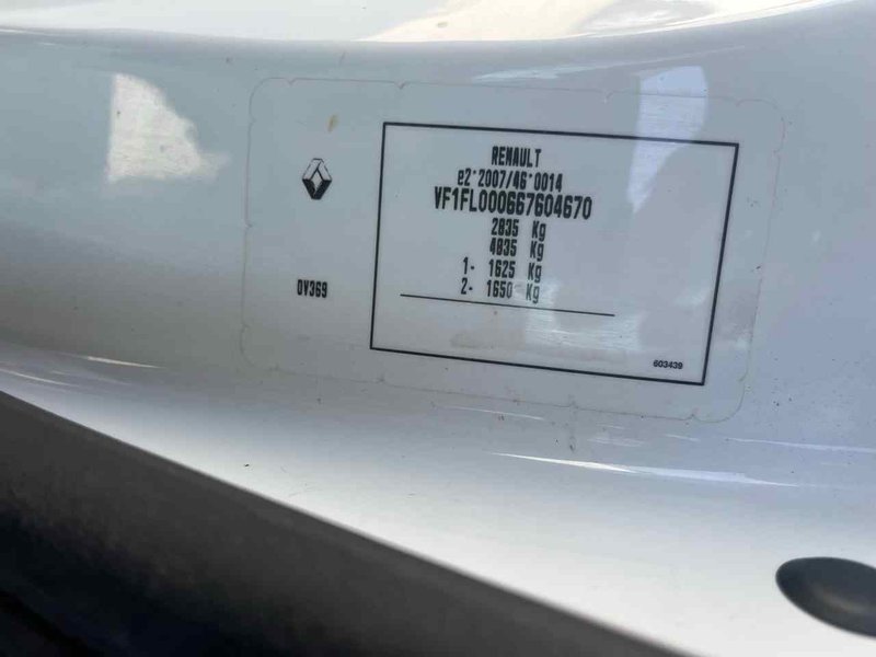 Renault Trafic 2021, foto 26