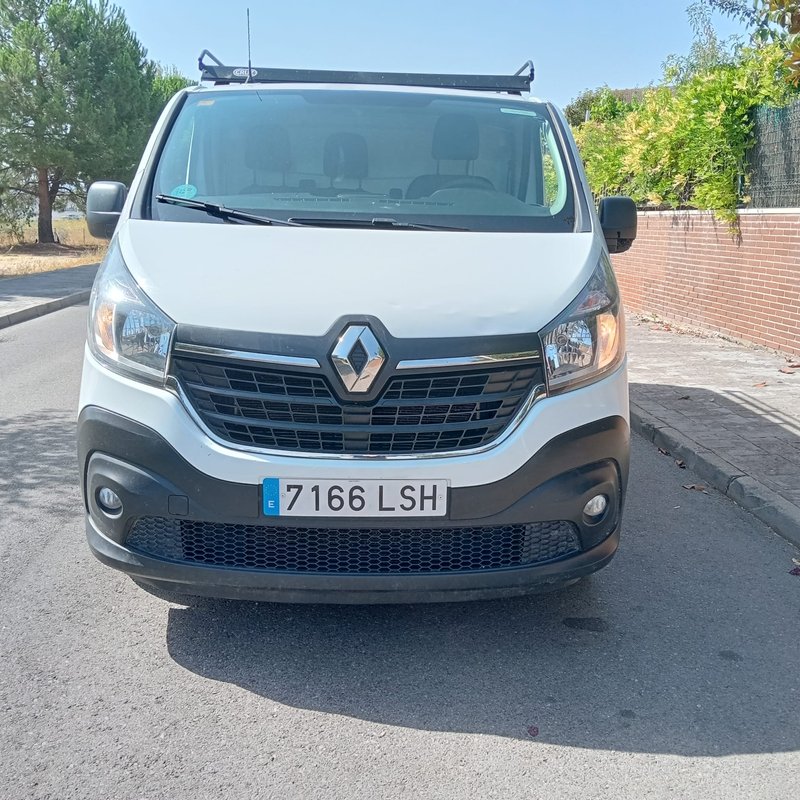 Renault Trafic 2021, foto 2
