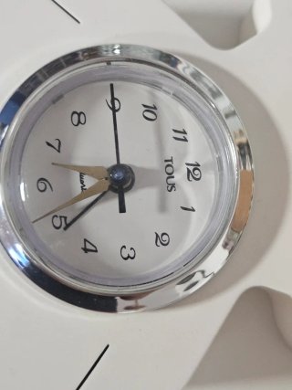 Reloj Osito Tous Blanco y Plateado.