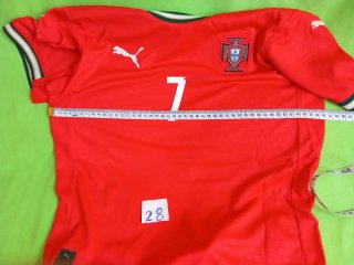 Conjunto  Ronaldo,Portugal Talla 28 (12-14 años)