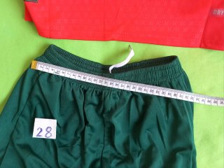 Conjunto  Ronaldo,Portugal Talla 28 (12-14 años)