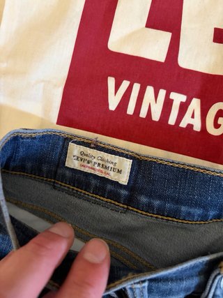Levi's Shaping Straight BigE W28