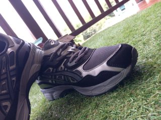 Asics Gel NYC Negras Talla 42
