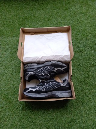 Asics Gel NYC Negras Talla 42