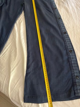 Pantalón Salsa azul con apertura lateral