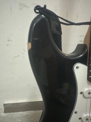 Guitarra Eléctrica Sonora Negra