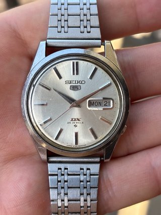 Reloj Seiko 5 automático vintage 6106-8000 años 7