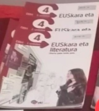 Libros EUSKARA ETA LITERATURA 4 DBH