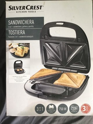 Sandwichera y Tostadora SilverCrest 3 en 1