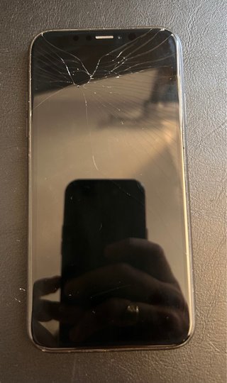 iPhone XR 64gb (85% batteria)