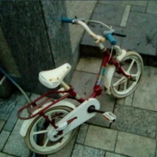 Bicicleta pequeña de niña plegable BH HAPPY