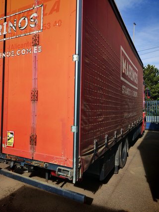 Camión Renault Magnum 480