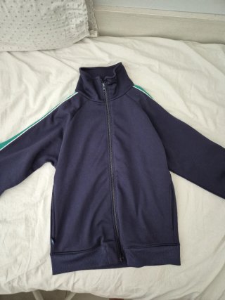 Conjunto chaqueta y pantalón deportivo