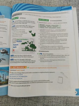 Synchronize 4 Students Book (Spain)