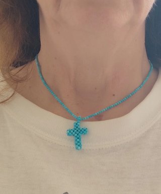 Collar gargantilla Turquesa con cruz
