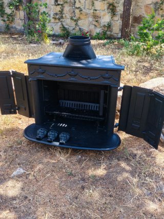 Chimenea Franklin Negra Metálica