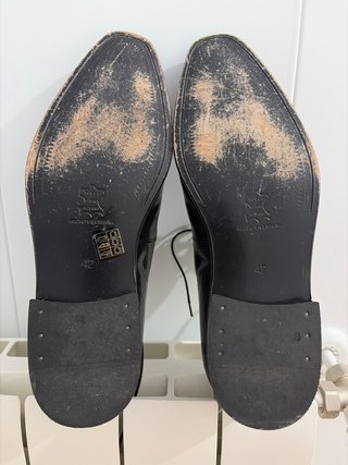 Zapatos de vestir negros conti ferrari