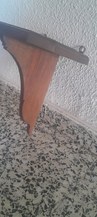 Mensula / Peana de Madera