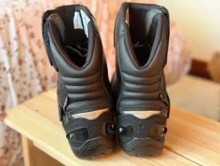 Botas Alpinestars Talla 43 Waterproof Negras