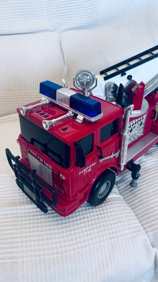 Camión Bomberos Juguete Escala 1:16
