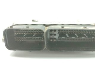 1764350 centralita motor uce 0281011832 audi a3 8p