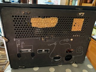 Radio antigua de madera estilo Art Déc Años 40 Vin