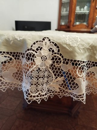 Tovaglia rotonda pizzo 180 cm