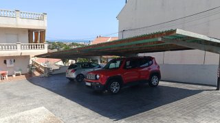 Alquilo habitación con parking y piscina