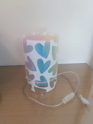 Pack lámpara techo y mesilla corazones