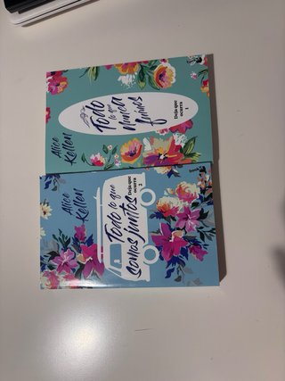 ESTUCHE DEJA QUE OCURRA (ALICE KELLEN)