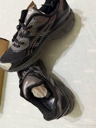 Asics Gel NYC Negro/Plata
