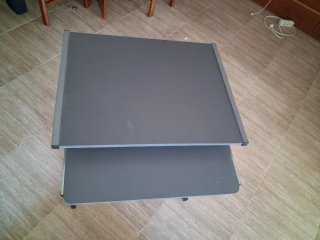 Mesa de ordenador metálica y madera 48 ×62 ×72