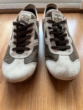 Zapatillas Munich Beige y Marrón