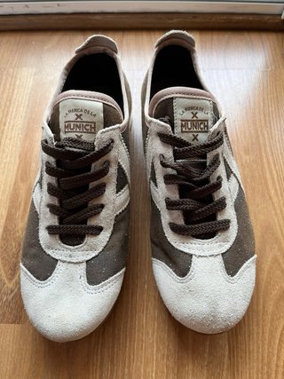 Zapatillas Munich Beige y Marrón