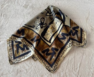 Foulard Erre 100% Seta Fantasia Tribale