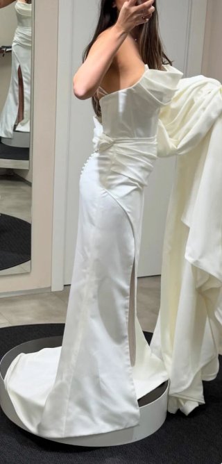 Vestido Novia Único 2 Looks