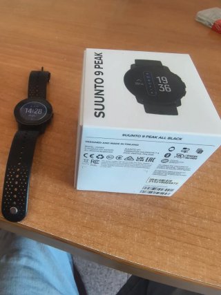Suunto Peak 9 Negro
