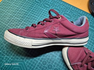 Zapatillas Converse T39 color granate