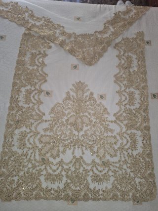 Manteletas Falleras Doradas y de tul