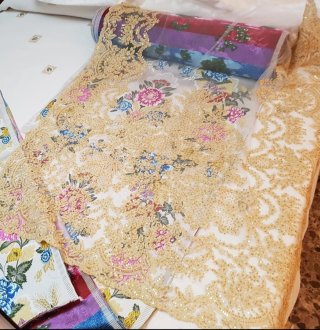 Manteletas Falleras Doradas y de tul