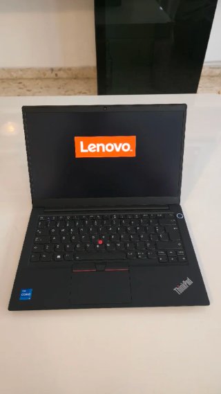 Portatii Lenovo ThinkPad E14 Gen 2 Intel i5 1135G7