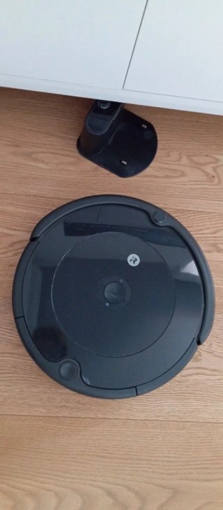 Roomba 692 robot aspirapolvere
