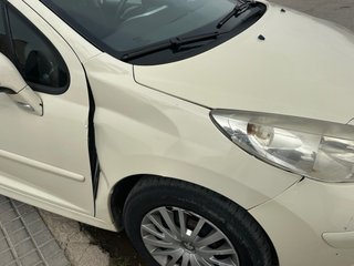 Peugeot 207 2009