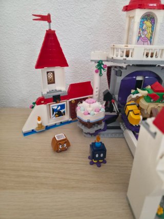 LEGO Super Mario Castillo de Bowser