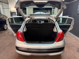 Peugeot 207 2006