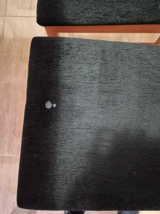 Mesa extensible y 4 sillas madera