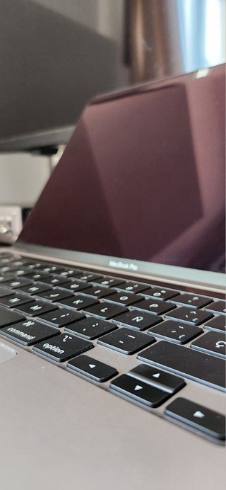 MacBook Pro 13.3 M1